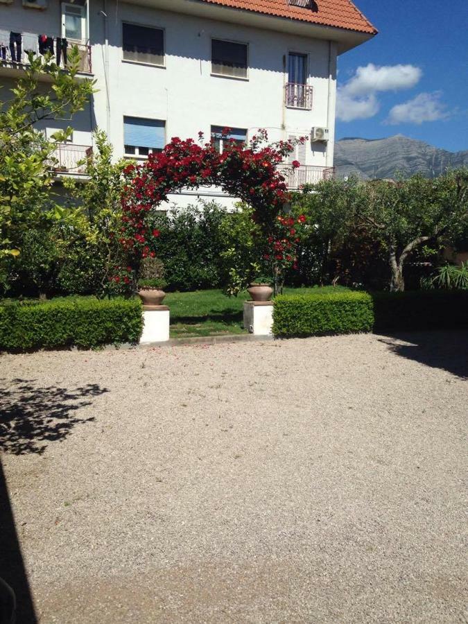 Villa Scimmia Scauri (Lazio) Exterior foto